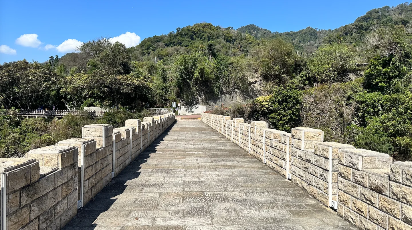 北港溪石橋（糯米橋）